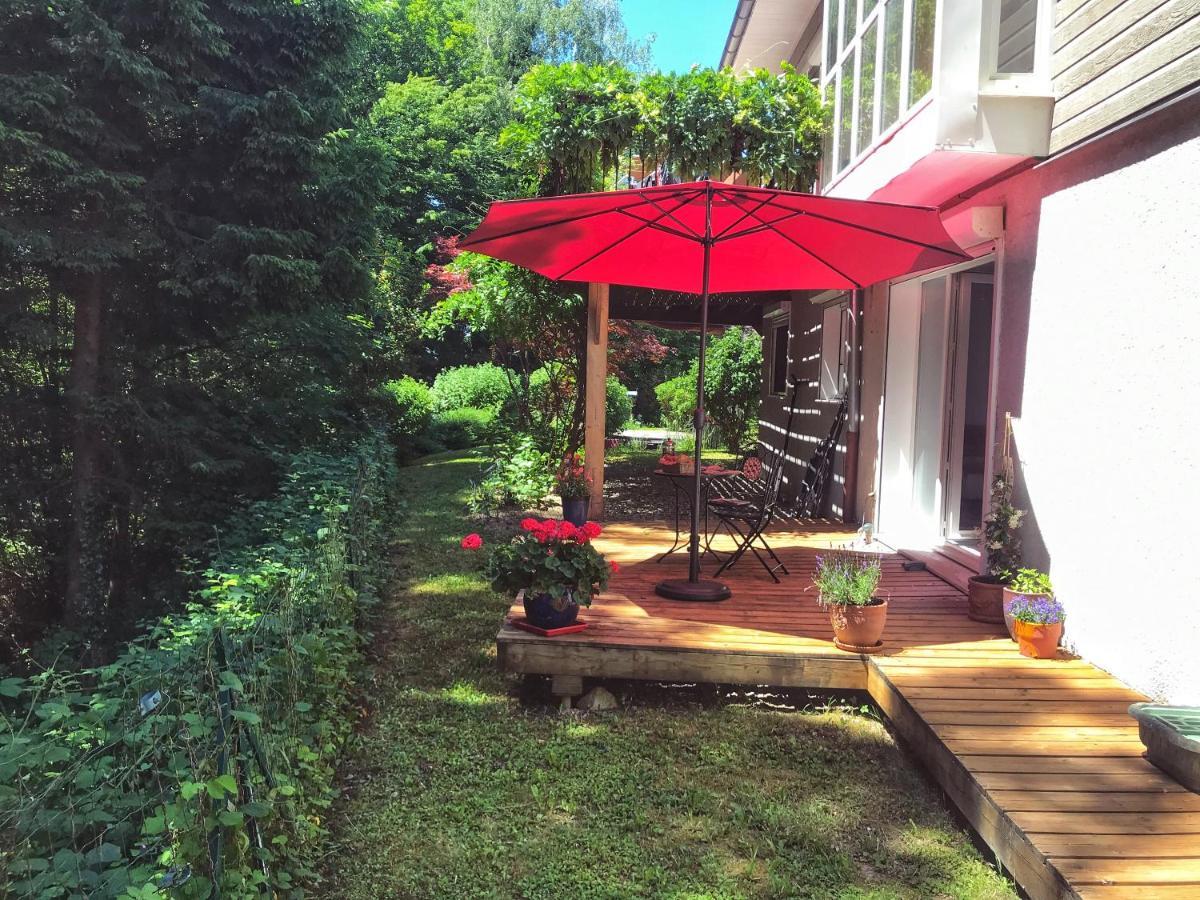 Appartement Au Calme Avec Terrasse Verdoyante Entre Annecy Et Geneve Villy-le-Pelloux Exterior photo